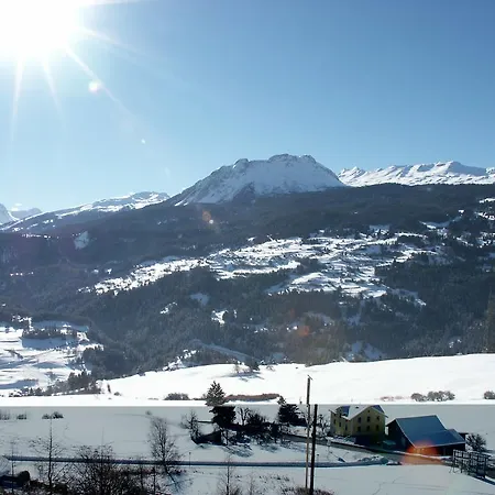 Apartament J21 Orchidee